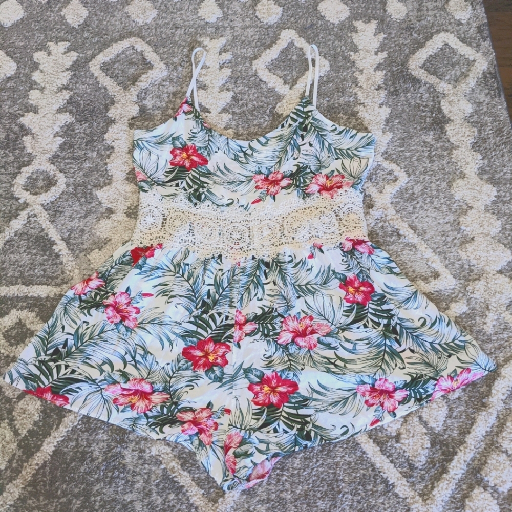 Flowy Romper XL